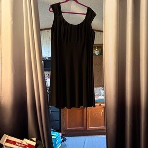 Elegant Black Sleeveless Dress